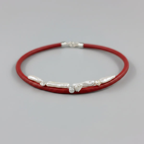 Flow Collar 06 Red Kolye